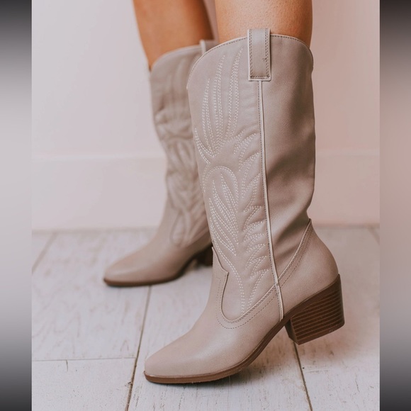 Qupid Shoes - Tan Cowboy Western Boots